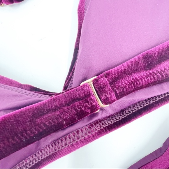 ✅ NWT Radio Fiji Velour 2PC Swimsuit Size Large TOP AND BOTTOM - Picture 14 of 16